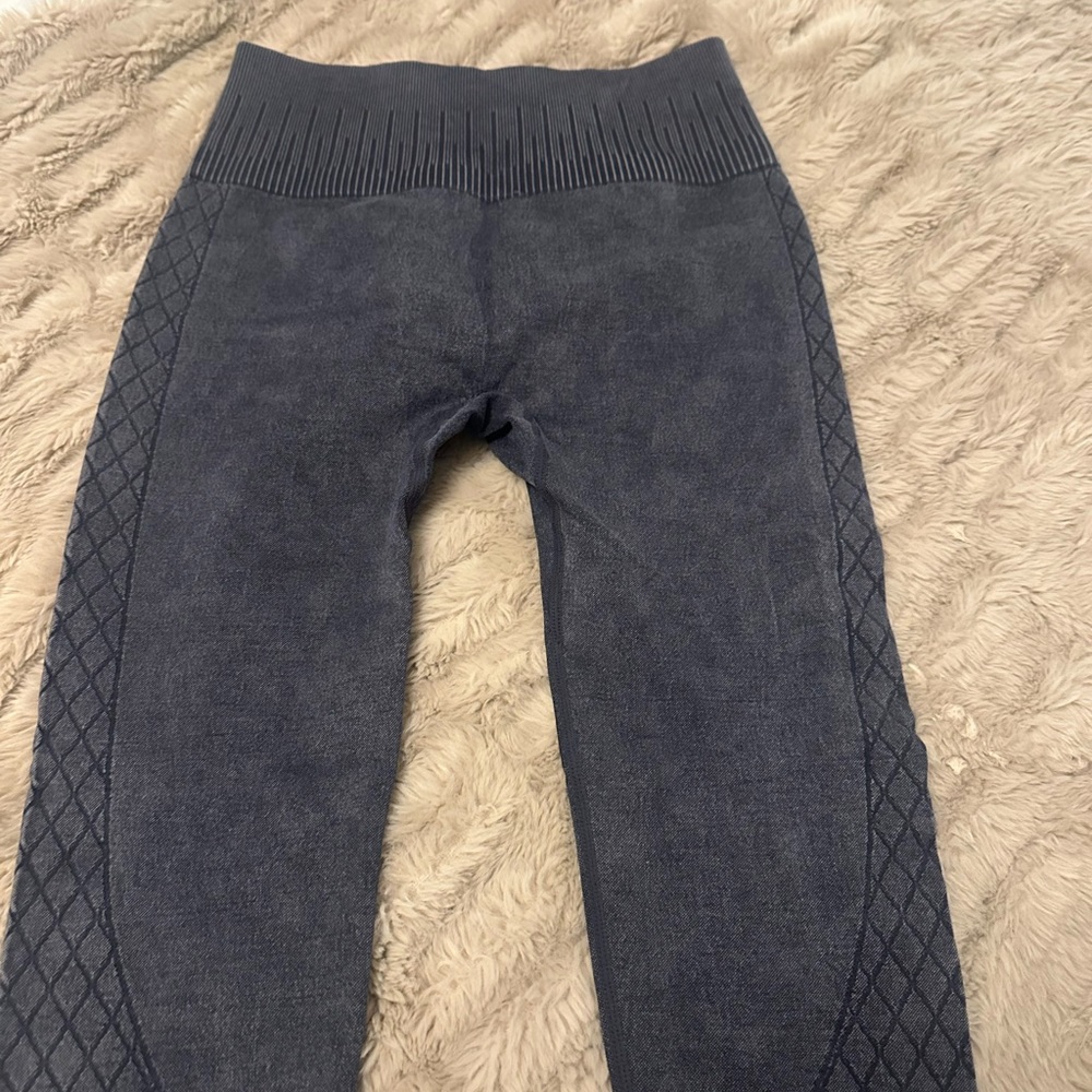 Mono b seamless high waist leggings size small
